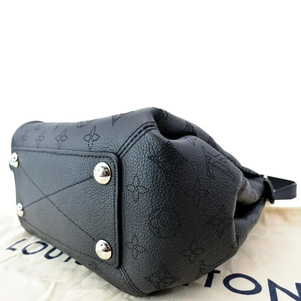 LOUIS VUITTON Babylone Monogram Mahina Leather Chain Shoulder Bag Black - Picture 9 of 12